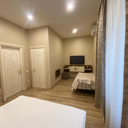 Midcity Hotel Baku Ngoại thất bức ảnh