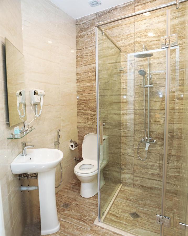 Midcity Hotel Baku Ngoại thất bức ảnh