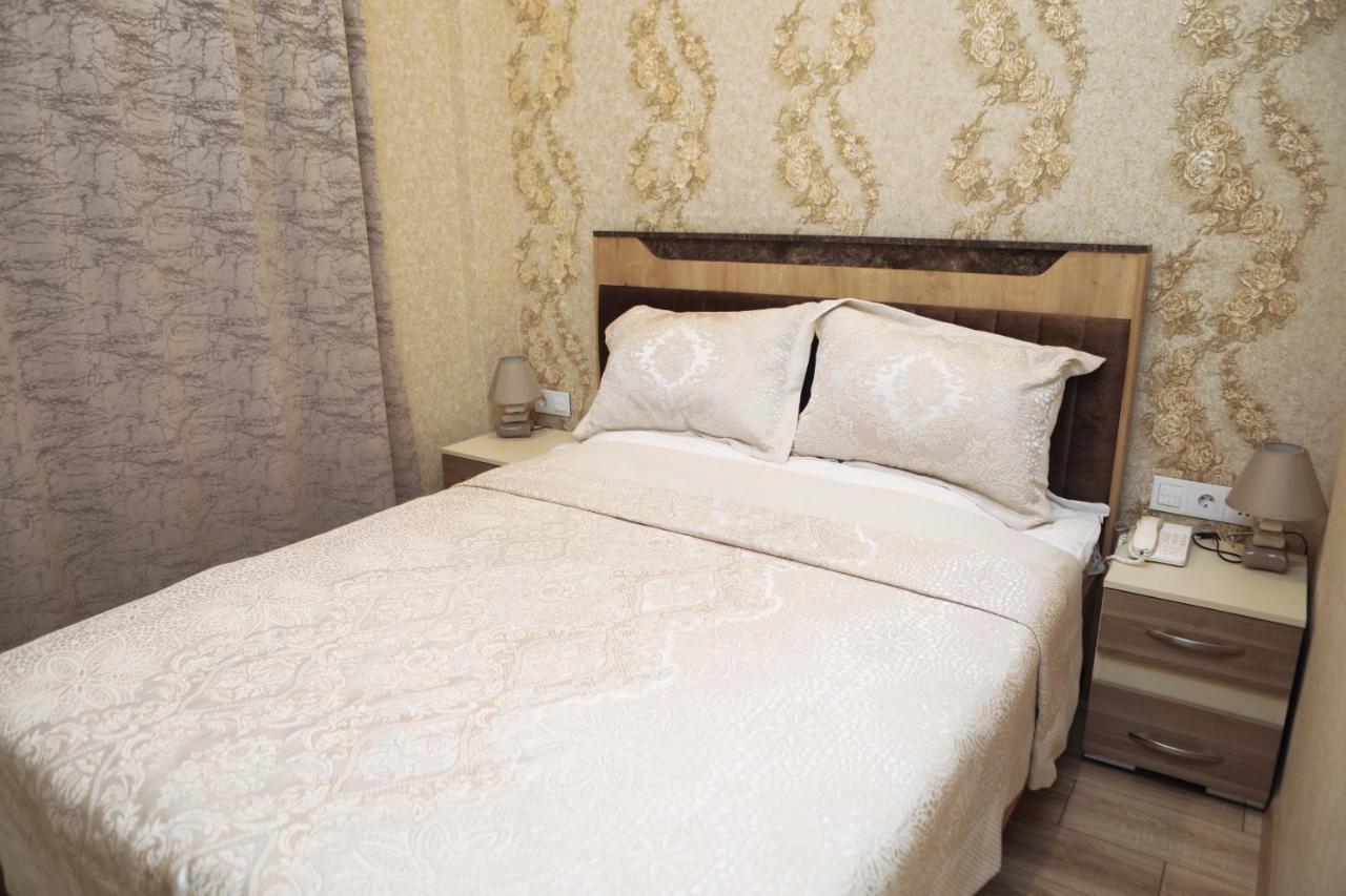 Midcity Hotel Baku Ngoại thất bức ảnh