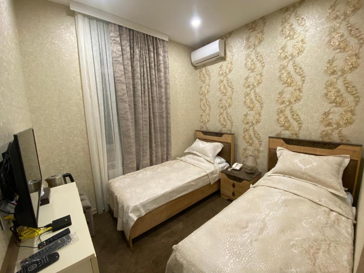 Midcity Hotel Baku Ngoại thất bức ảnh